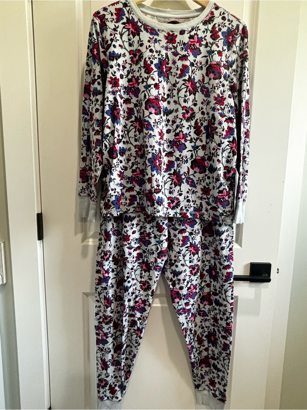 Vera Bradley White Floral Long Sleeve Kids Pajama Set with Pink & Blue Flowers